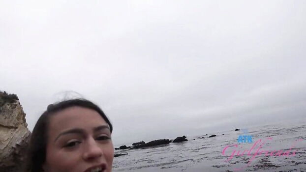 Full leaked Mya renee private onlyfans photo