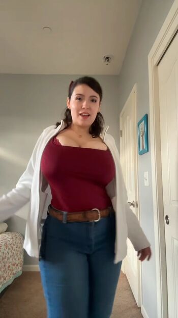 Full leaked Mya the papaya private onlyfans photo