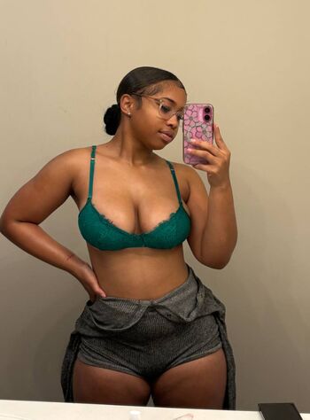 Full leaked Mykiaahhhh private onlyfans photo