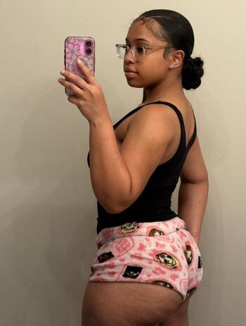 Full leaked Mykiaahhhh private onlyfans photo