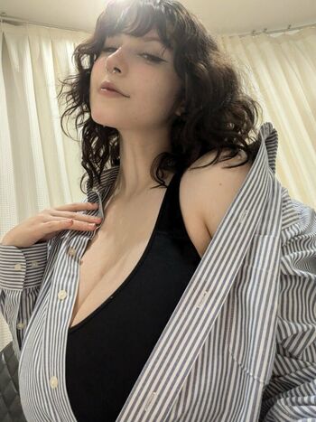 Full leaked Mylittlerobin private onlyfans photo