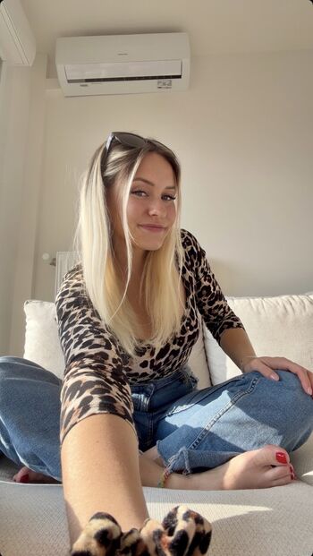 Full leaked Mym lau lau private onlyfans photo