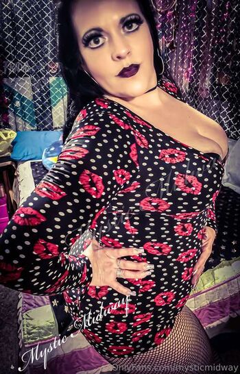 Full leaked Mystic midway private onlyfans photo