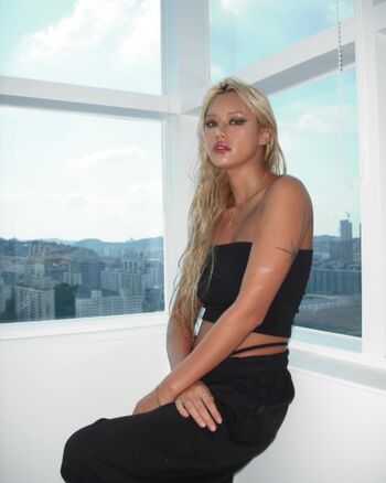 Full leaked Nada kim page private onlyfans photo