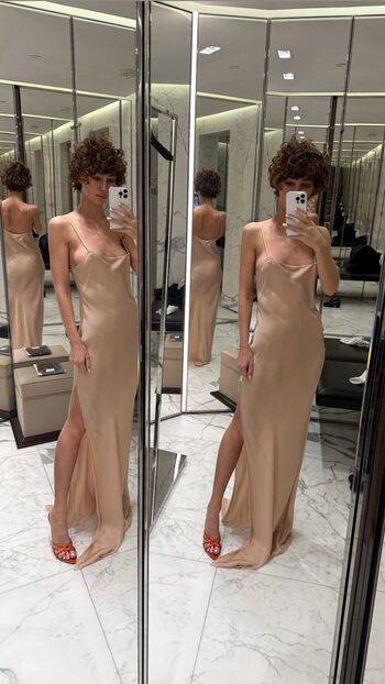 Full leaked Nadia lee cohen page private onlyfans photo