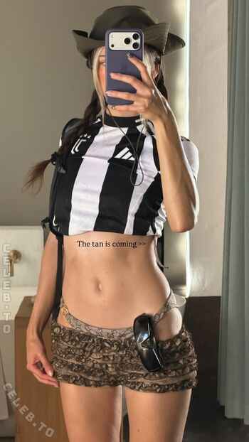 Full leaked Nadinebreaty private onlyfans photo