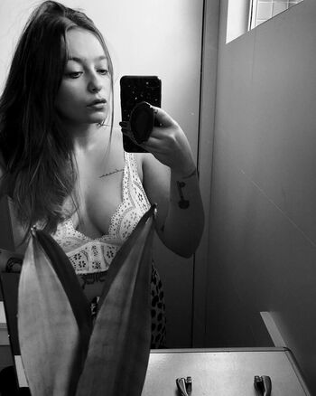 Full leaked Nady petit private onlyfans photo