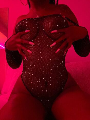 Full leaked Nahhdeejpeg private onlyfans photo