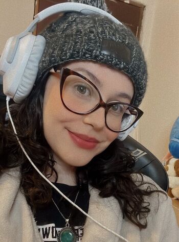 Full leaked Nahnahxp private onlyfans photo