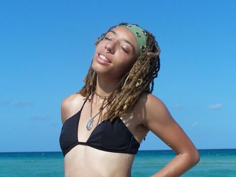 Full leaked Naima troutt private onlyfans photo
