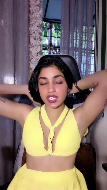 Full leaked Naina private onlyfans photo