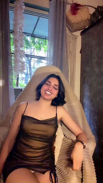 Full leaked Naina private onlyfans photo