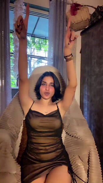 Full leaked Naina private onlyfans photo