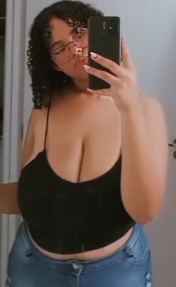 Full leaked Najuky private onlyfans photo