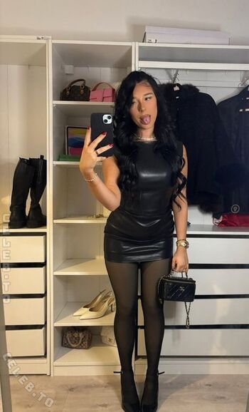 Full leaked Nananana private onlyfans photo