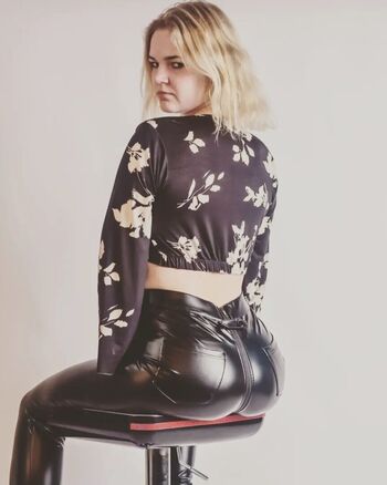 Full leaked Nanouschka page private onlyfans photo