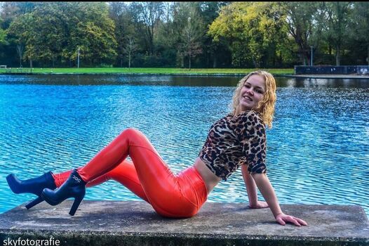 Full leaked Nanouschka private onlyfans photo