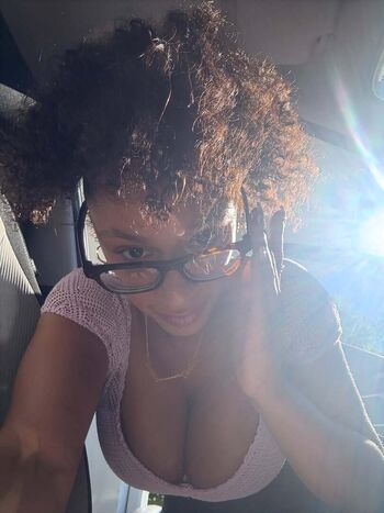 Naomi_