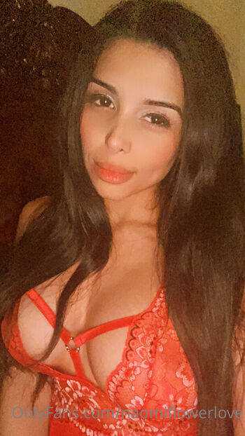 Full leaked Naomiflowerlove private onlyfans photo