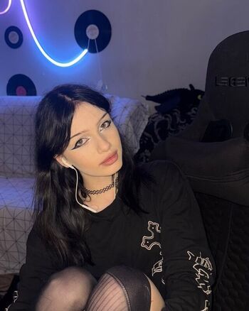 Full leaked Nastixx x private onlyfans photo