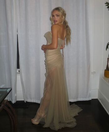 Full leaked Natalie alyn lind private onlyfans photo