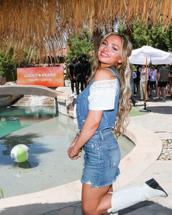 Full leaked Natalie alyn lind page private onlyfans photo