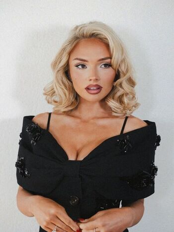 Natalie Alyn Lind