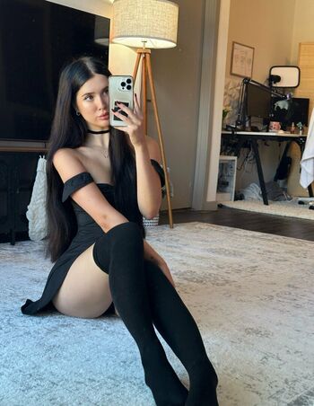 Full leaked Nataliebarness page private onlyfans photo