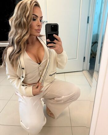 Natalya Neidhart
