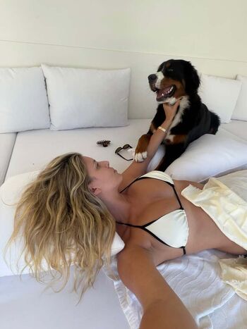 Full leaked Natasha oakley page private onlyfans photo