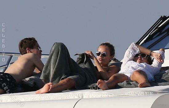 Full leaked Natasha poly page private onlyfans photo