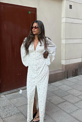 Full leaked Nathalie lok page private onlyfans photo