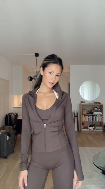 Full leaked Nathalie lok private onlyfans photo
