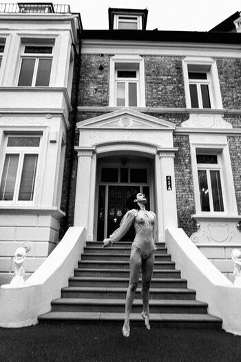 Full leaked Nausicaa yami private onlyfans photo