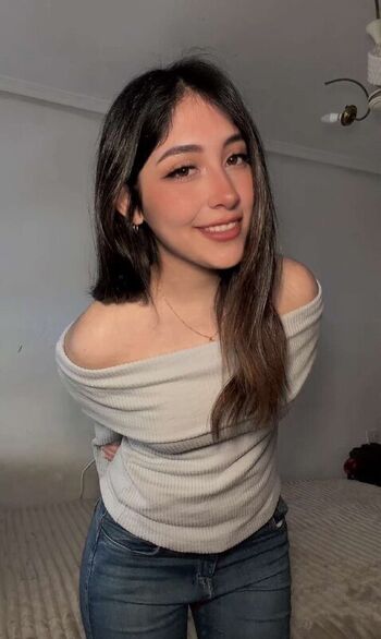 Full leaked Nayfi bardales private onlyfans photo
