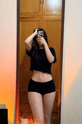 Full leaked Nayfi bardales private onlyfans photo