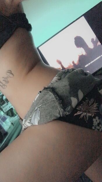 Full leaked Naynaythedancer private onlyfans photo