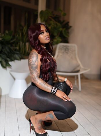 Full leaked Nayyy dolll private onlyfans photo