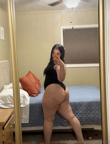 Full leaked Naztynelly private onlyfans photo