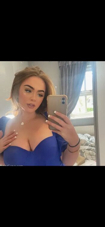 Full leaked Neave dare page private onlyfans photo