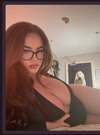 Full leaked Neave dare private onlyfans photo