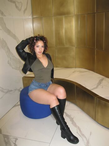 Full leaked Nebulah page private onlyfans photo