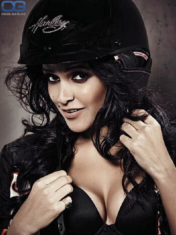 Full leaked Neha dhupia private onlyfans photo