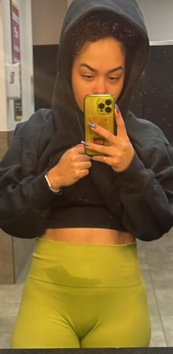 Full leaked Nelliface private onlyfans photo