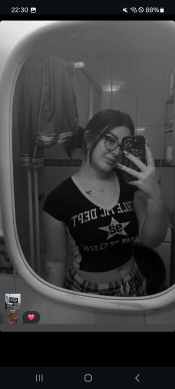 Full leaked Nena mnch private onlyfans photo