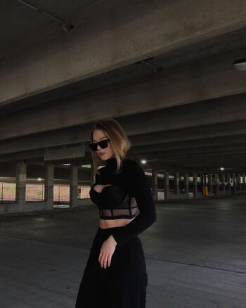 Full leaked Nerushimav page private onlyfans photo