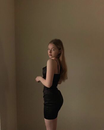 Full leaked Nerushimav page private onlyfans photo