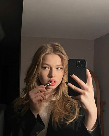 Full leaked Nerushimav private onlyfans photo