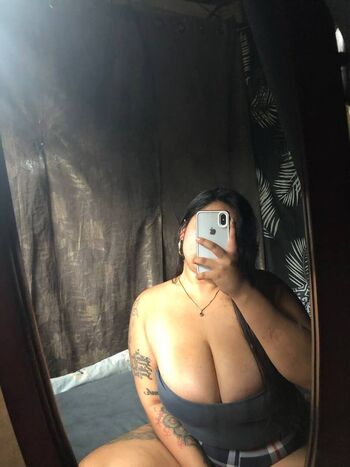 Full leaked Nesh private onlyfans photo