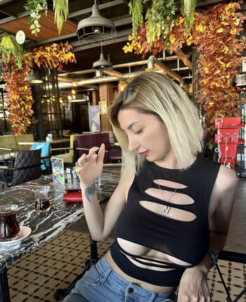 Full leaked Neslihan gunes private onlyfans photo